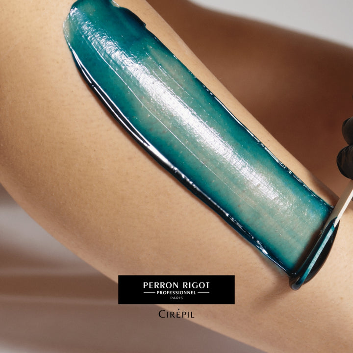 Leg Wax with Cirepil Blue Hard Wax