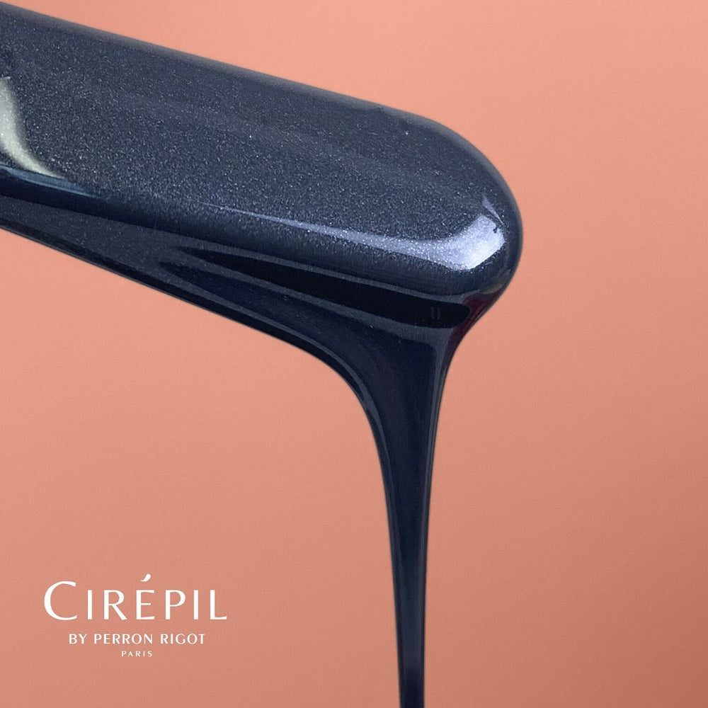 Shimmery charcoal gray Cirepil Tattoo Hard Wax